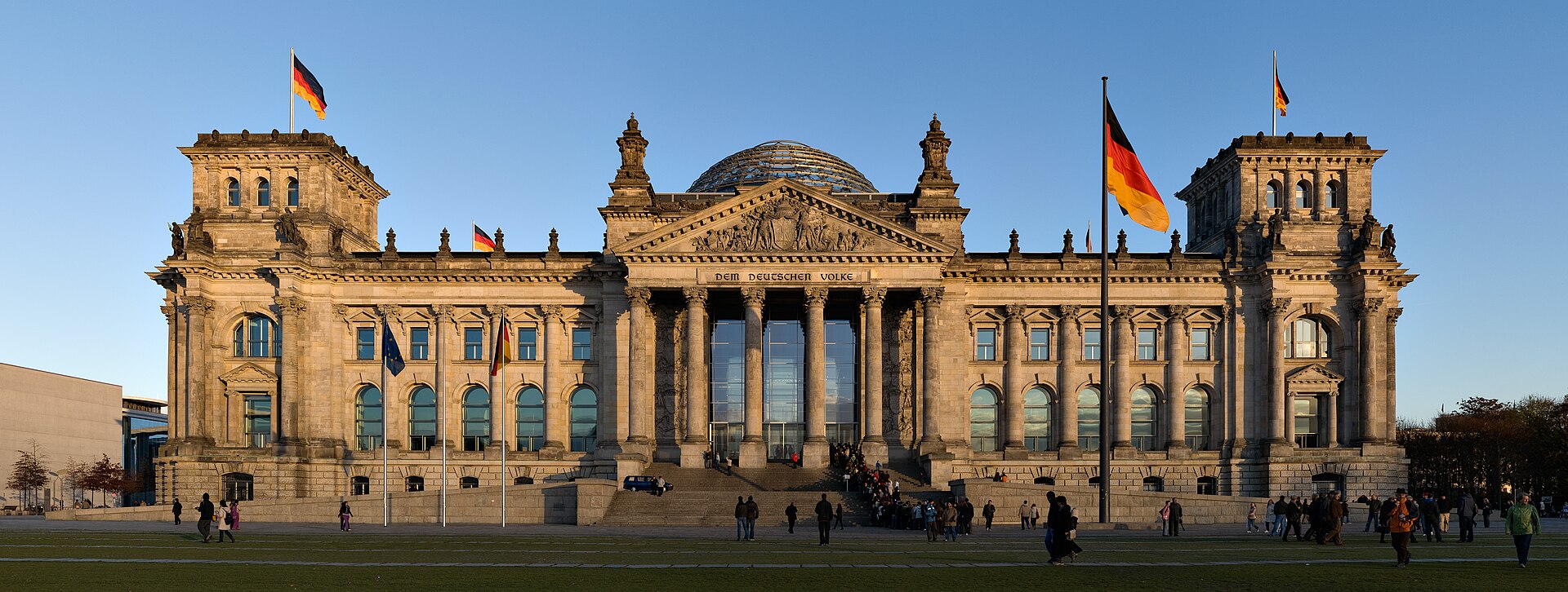 Reichstag building in Berlin — Berlin, Germany